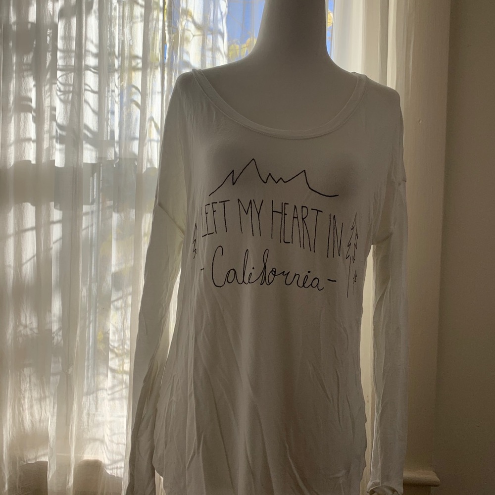 American Eagle Long Sleeve Tee